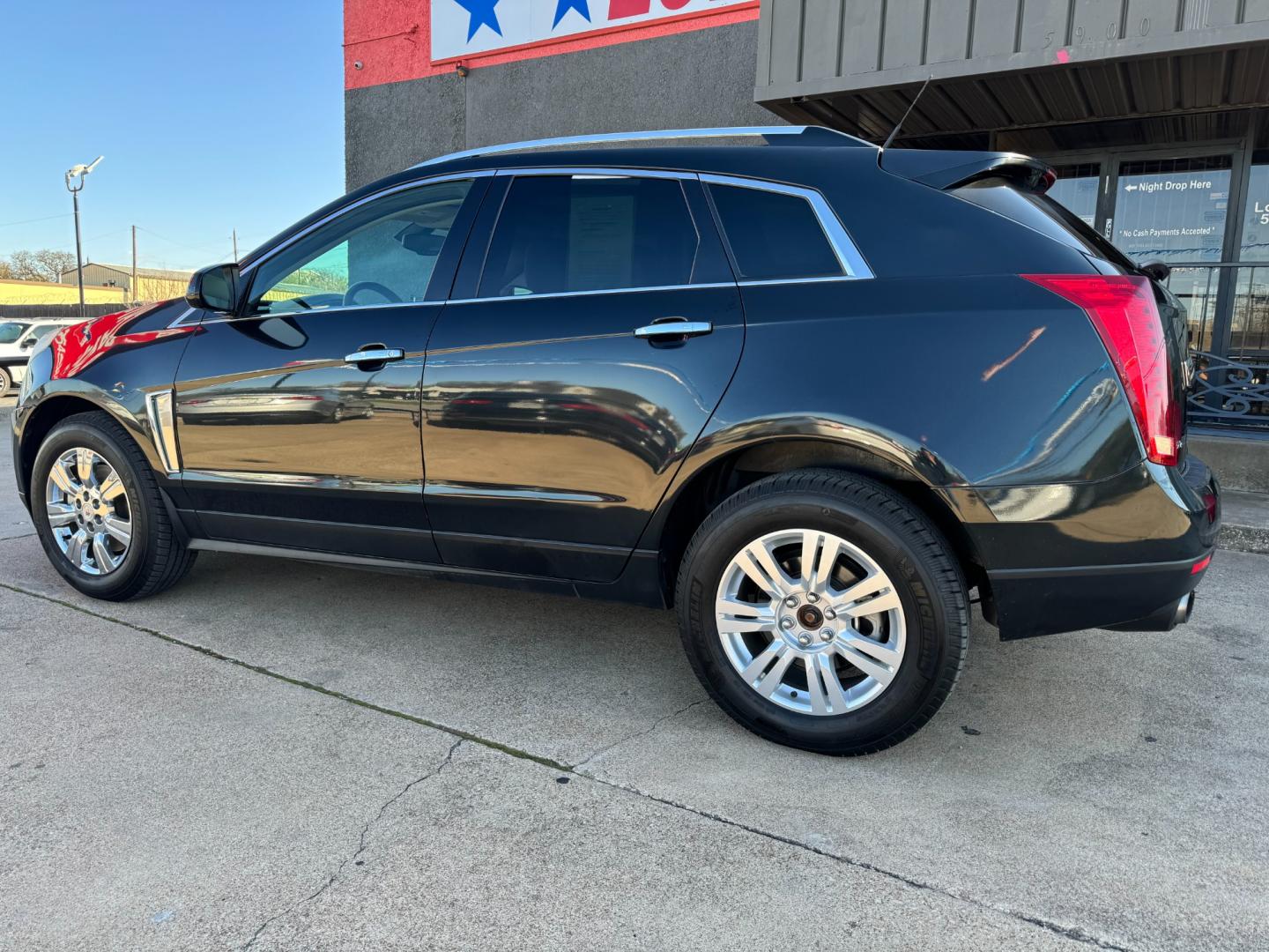 2014 BLACK CADILLAC SRX LUXURY (3GYFNEE31ES) , located at 5900 E. Lancaster Ave., Fort Worth, TX, 76112, (817) 457-5456, 0.000000, 0.000000 - Photo#6